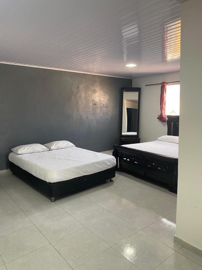 Bluehouse Sai San Andrés Exterior foto