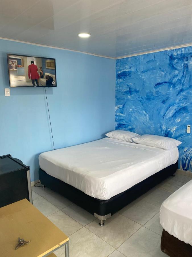 Bluehouse Sai San Andrés Exterior foto