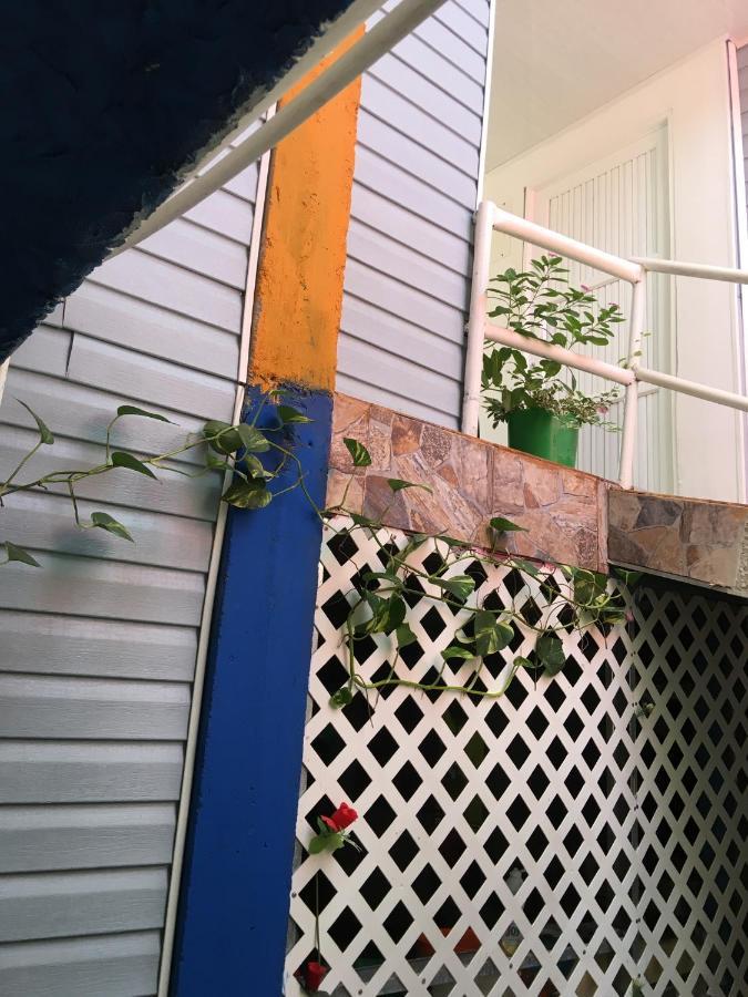 Bluehouse Sai San Andrés Exterior foto