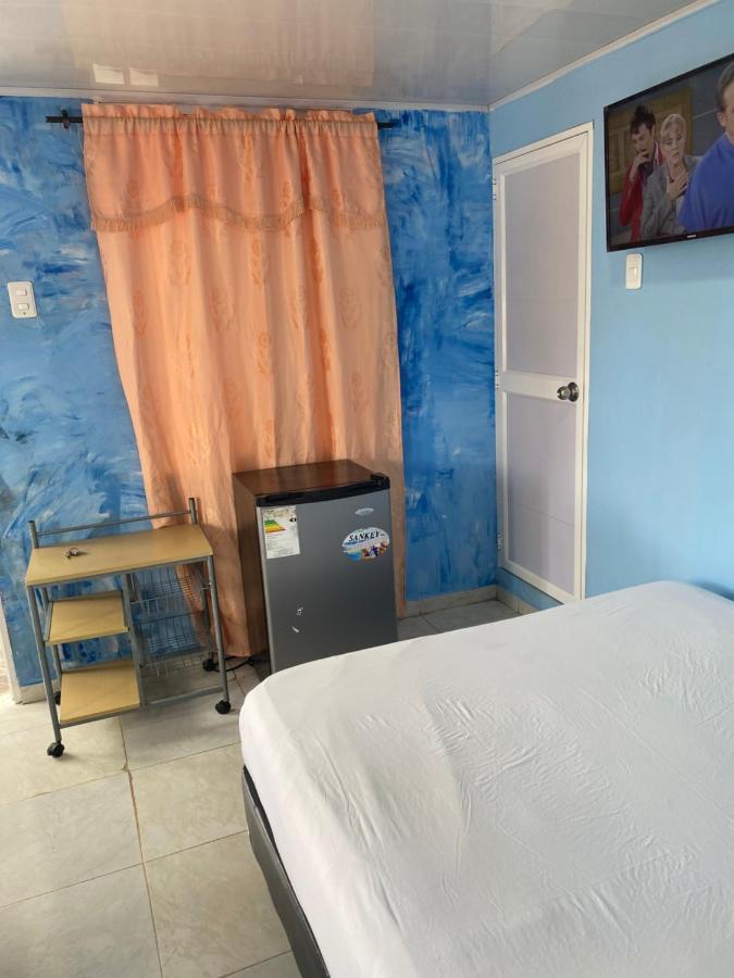Bluehouse Sai San Andrés Exterior foto